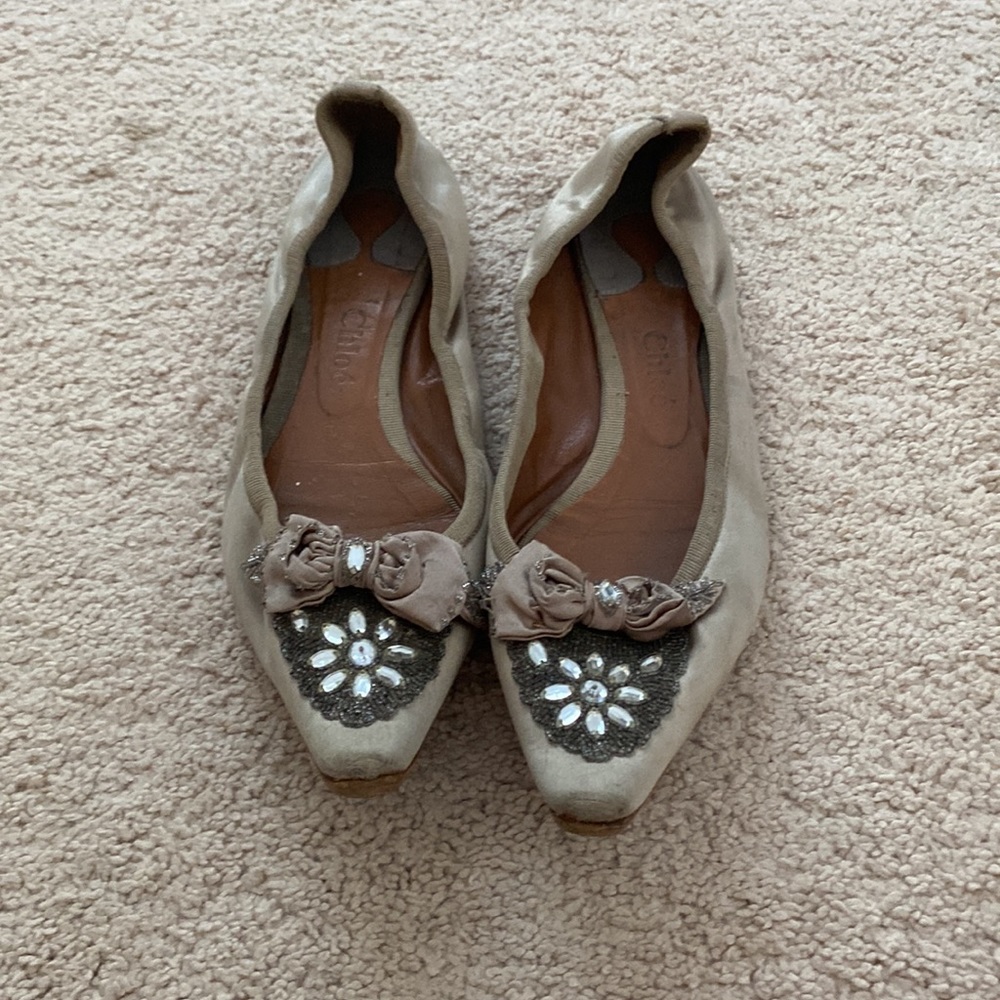 Chloe champaigne embellished scrunch ballet flats 7.5